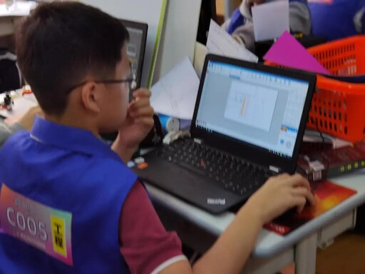 使用激光建模軟件LaserMaker畫畫草圖